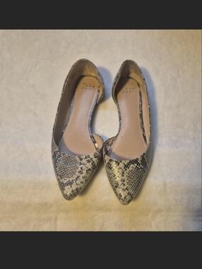 a new day Snake-Print D'Orsay Pointed Flats in Cream and Black
